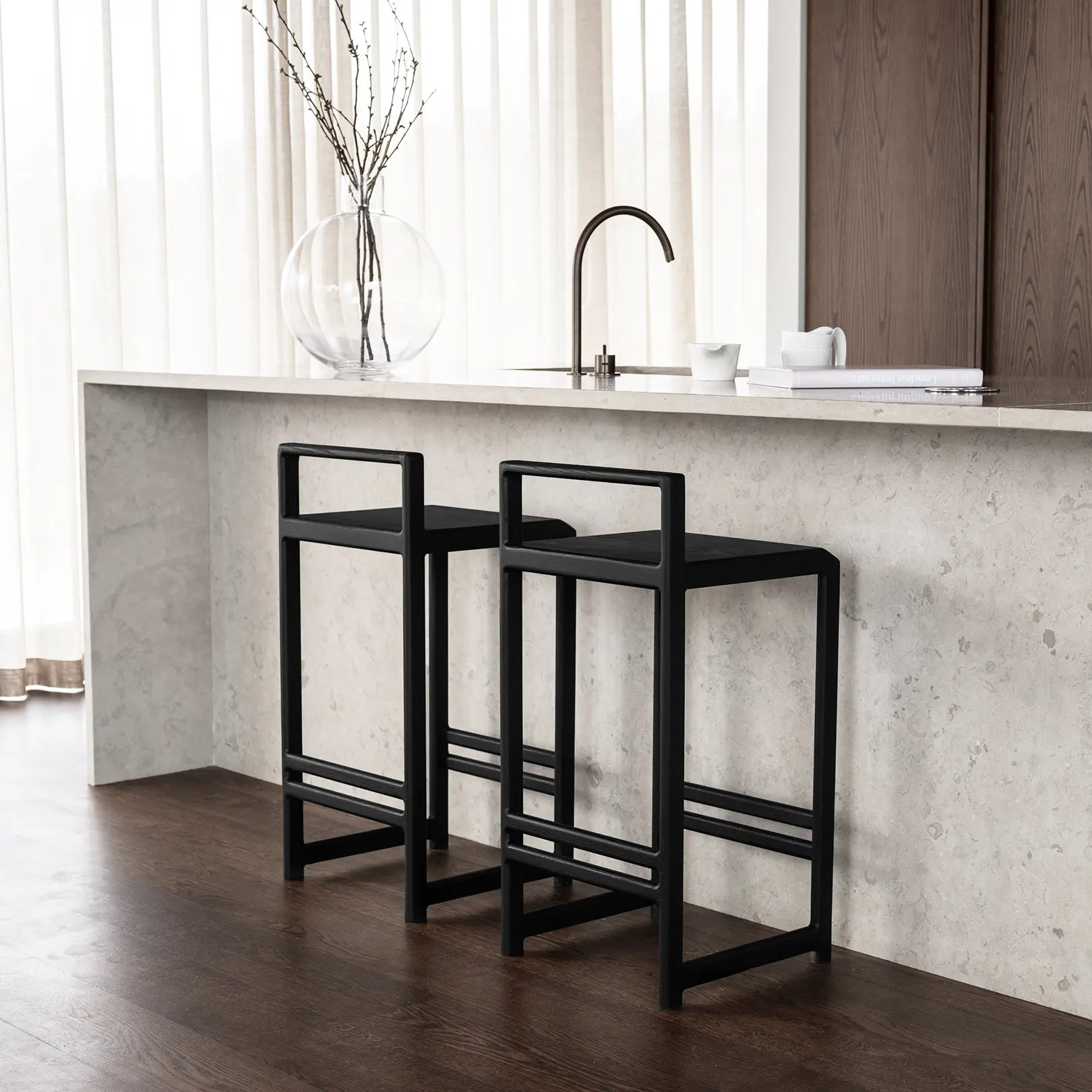 Ebba Barstool | By Crea US
