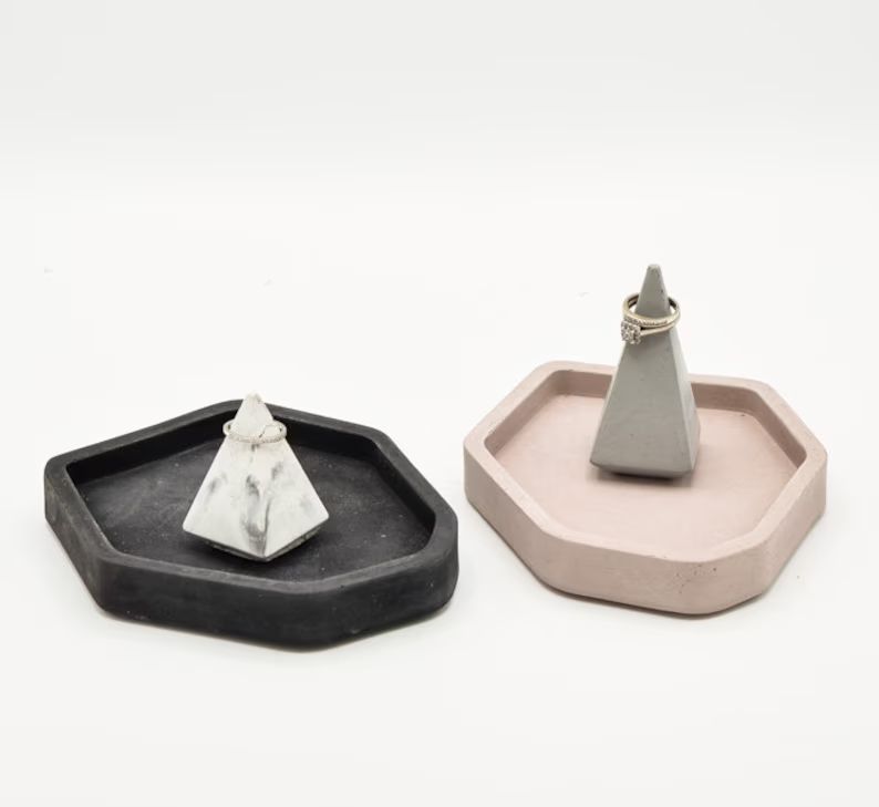 Small Catchall Tray - Concrete Tray - Asymmetrical Tray - Jewelry Tray - Modern Decor - Minimalis... | Etsy (US)