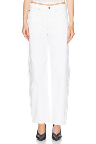 FRAME Low Slung Barrel Jeans in White | FWRD 