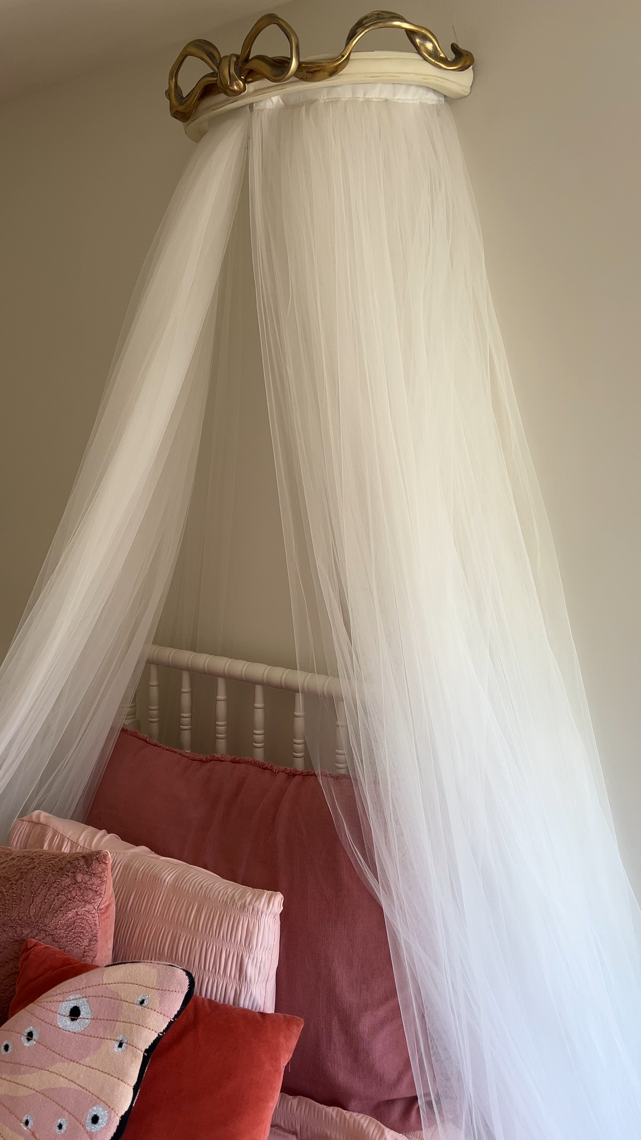 Making sissy's princess dreams come true with the sweetest Love Shack Fancy x Pottery Barn cornice and sheers. This was such a delicate and girly add to her room. I love how it all came together with the other elements in her room to elevate it a bit more. 🎀👑💗

#LTKhome #LTKkids