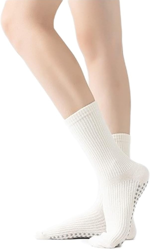 Yoga Pilates Socks with Grips for Women Non Slip Colorful Tie Dye Cushioned Crew Socks for Barre ... | Amazon (US)