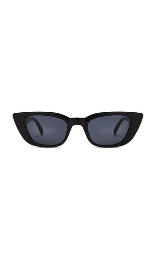Dream Lover Sunglasses in Black & Smoke Mono | Revolve Clothing (Global)