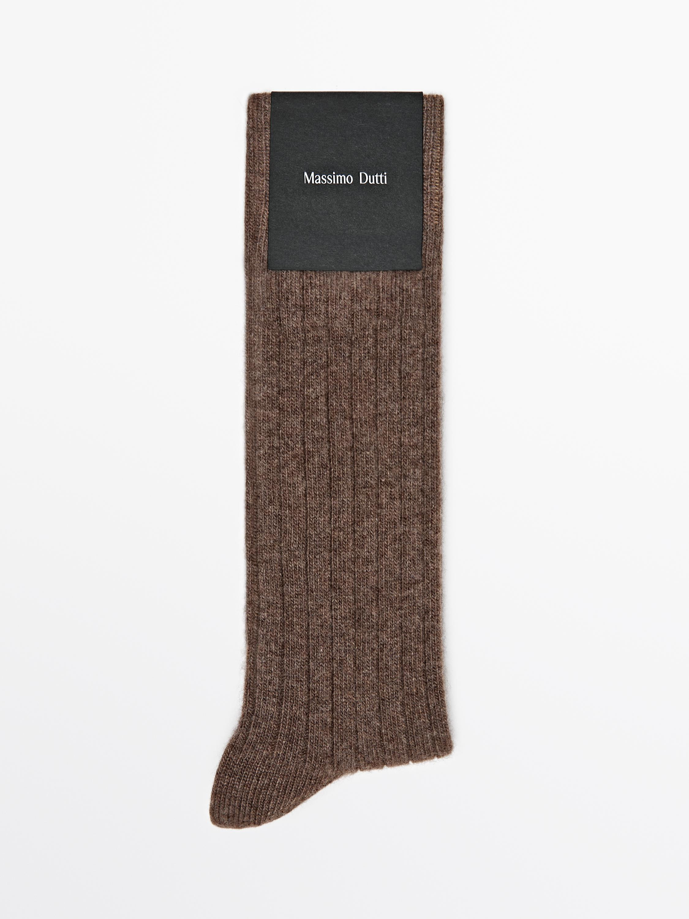 Ribbed knit wool and cashmere socks | Massimo Dutti UK