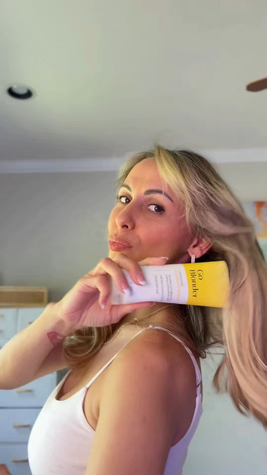 I honestly loved this shampoo and conditioner duo. As a blonde, I’m always careful with products that can dry out my hair, but these made my hair feel soft, smooth,healthy while making the blonde look brighter and fresher. My hair was easier to brush, less frizzy and had that soft salon feeling after drying. It also smells amazing and gives such a fresh clean look without weighing the hair down.

#LTKdayinmylife #LTKgrwm #LTKselfcare