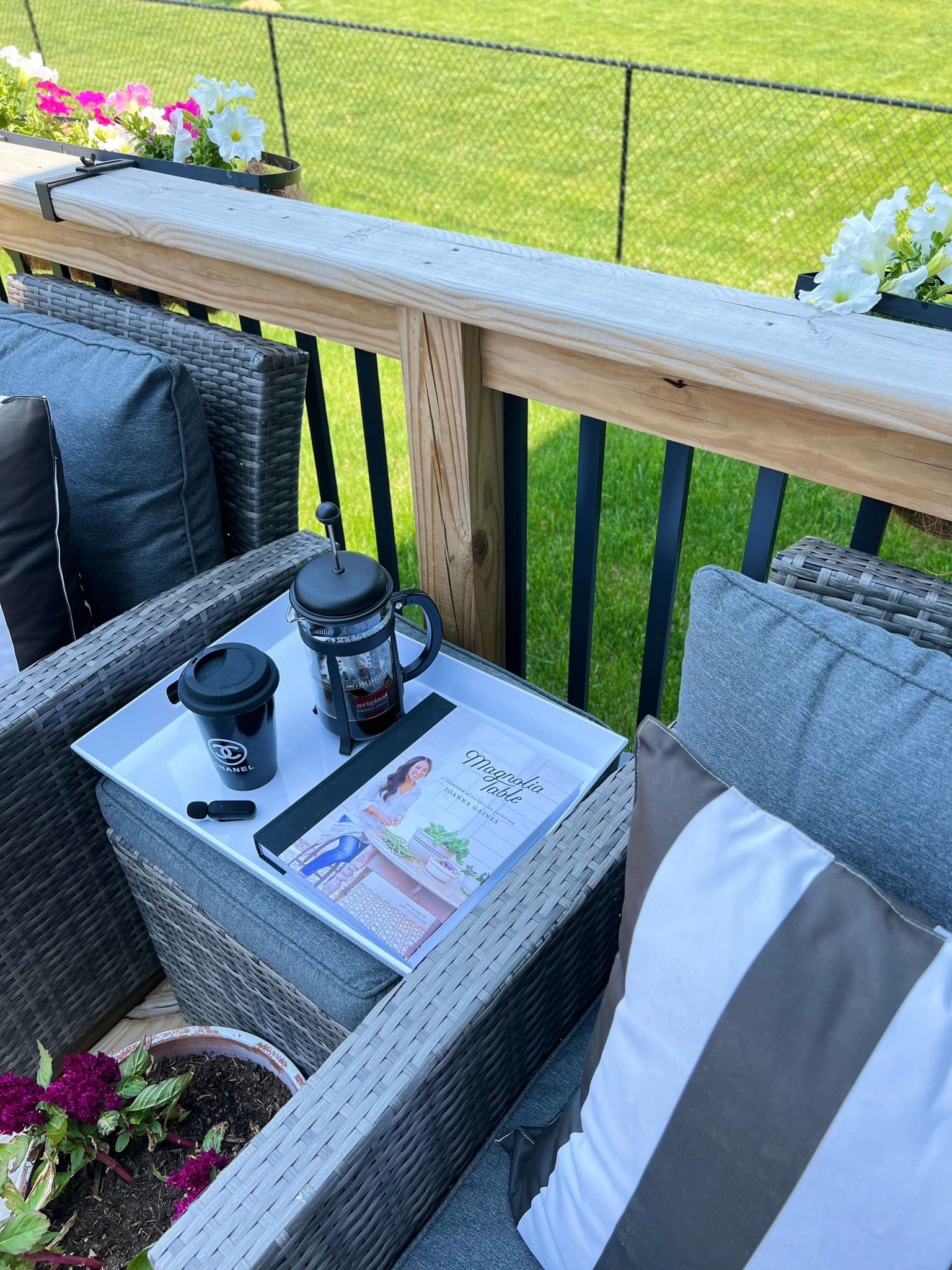  Back deck decor Inspo #backdeck #backporch #spring #springoutdoordecor 

#LTKunder50 #LTKhome #LTKstyletip