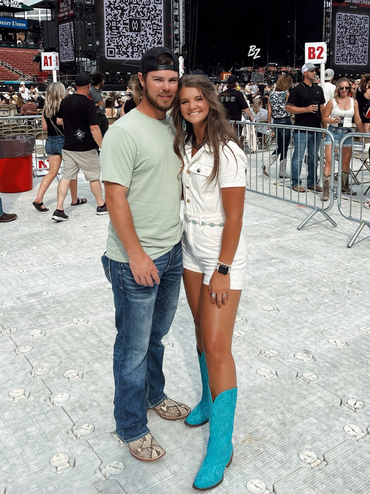 The 🩵PERFECT🩵 Morgan Wallen concert outfit!! 

#LTKunder100 #LTKstyletip #LTKFind