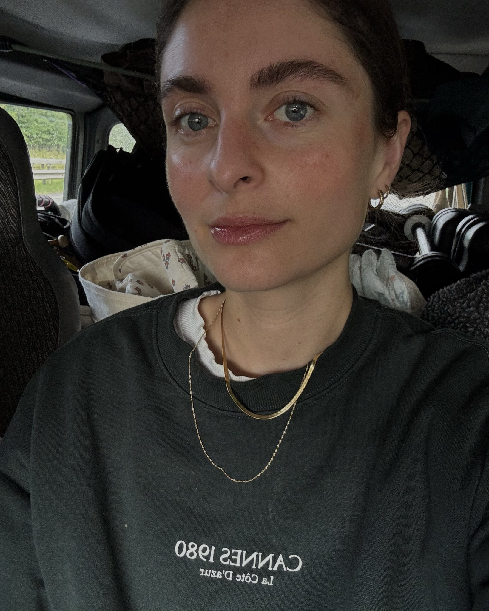 Bare face make up on the move 🎀

#LTKbeauty #LTKsummer #LTKuk