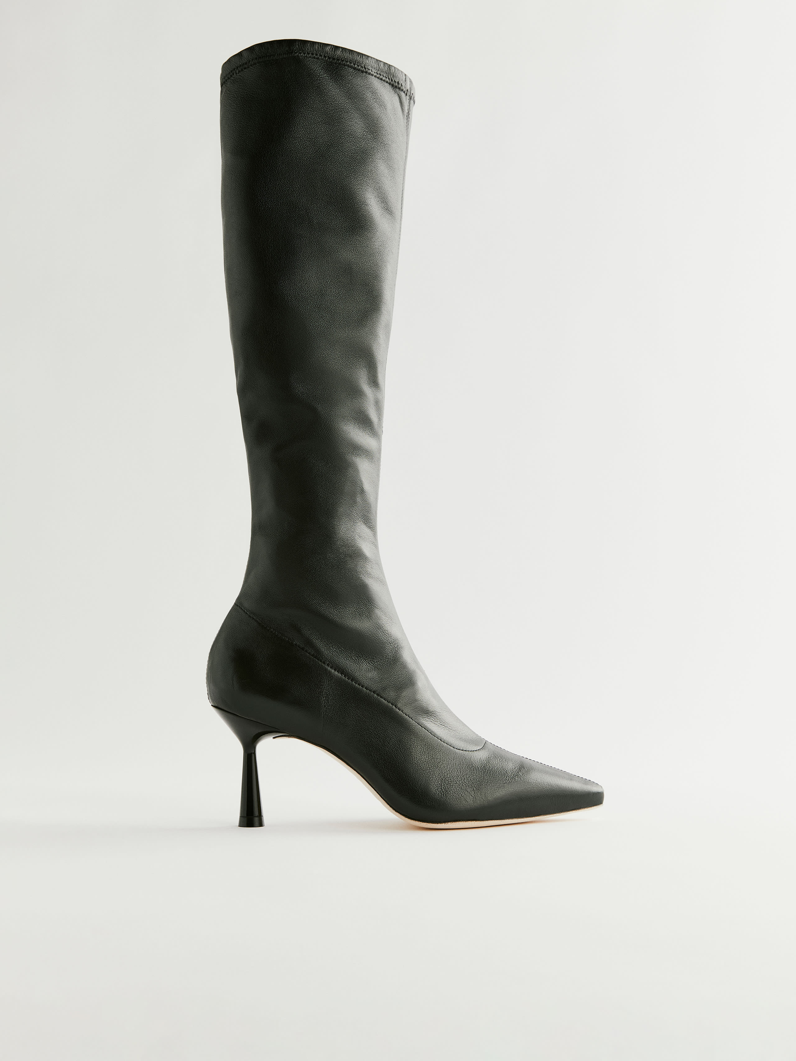 Sinead Knee Boot | Reformation (Global)