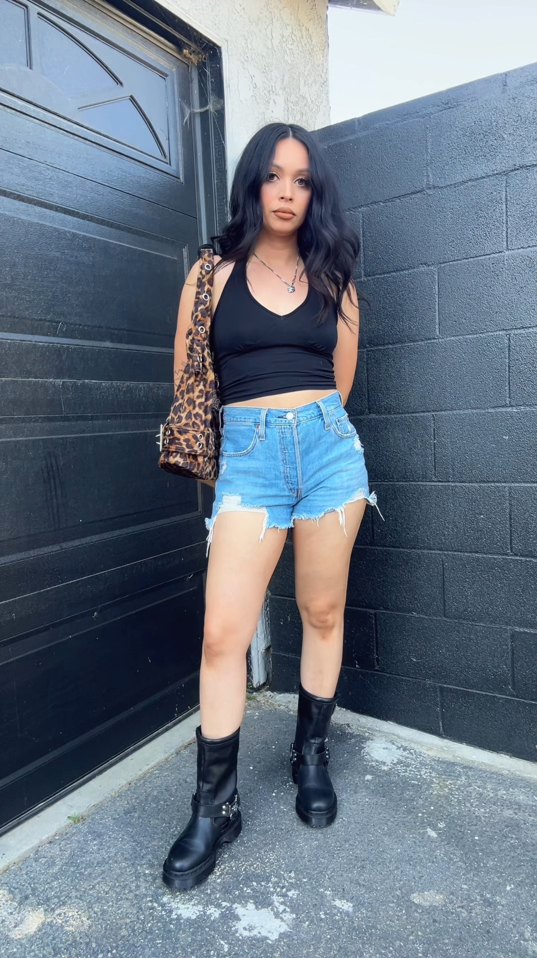 Simple outfits + Statement Pieces! 