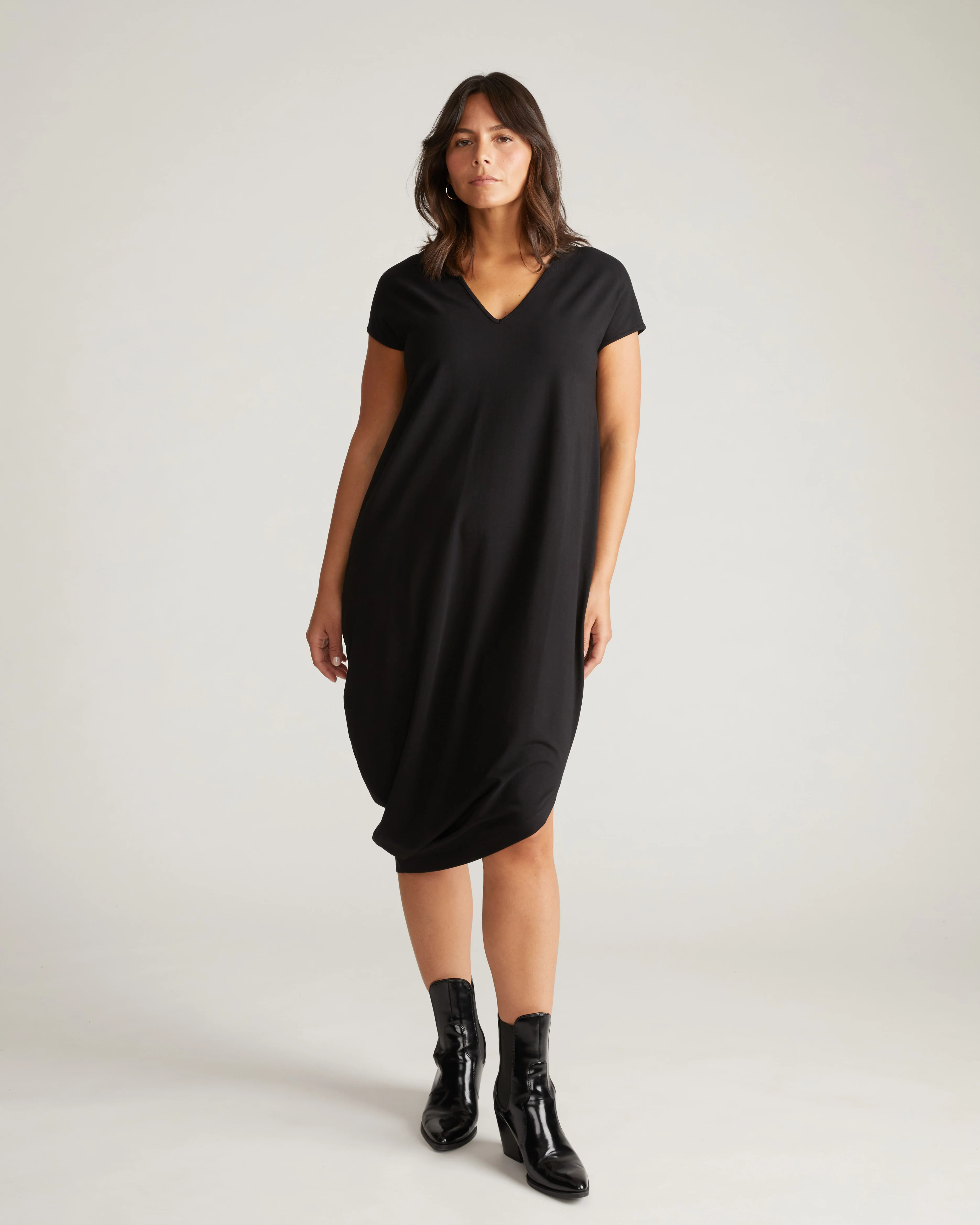 Iconic Geneva V-Neck Dress - Black | Universal Standard