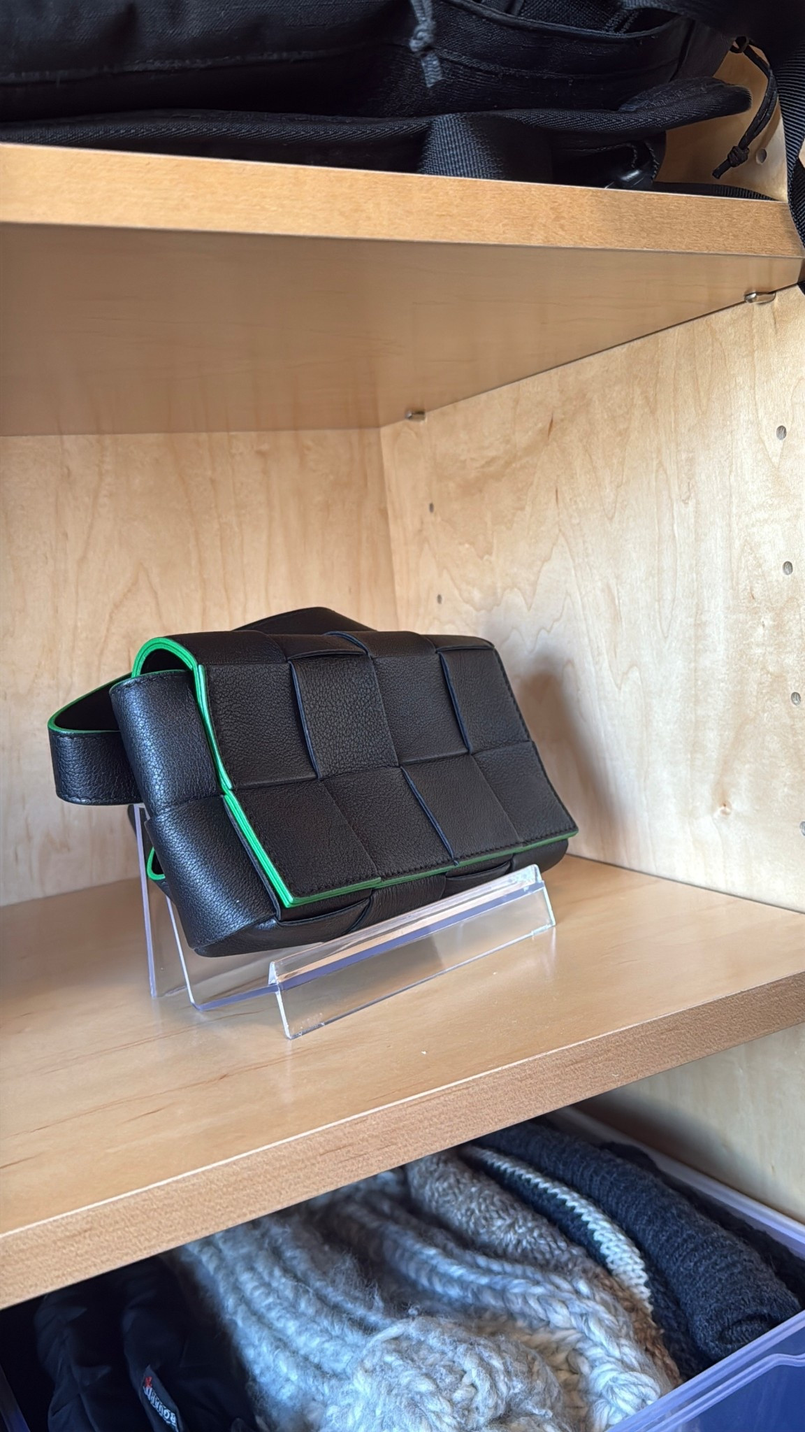 Putting a little perk into this bag so it doesn’t look so sad on the shelf, you know what I mean?

#LTKHome