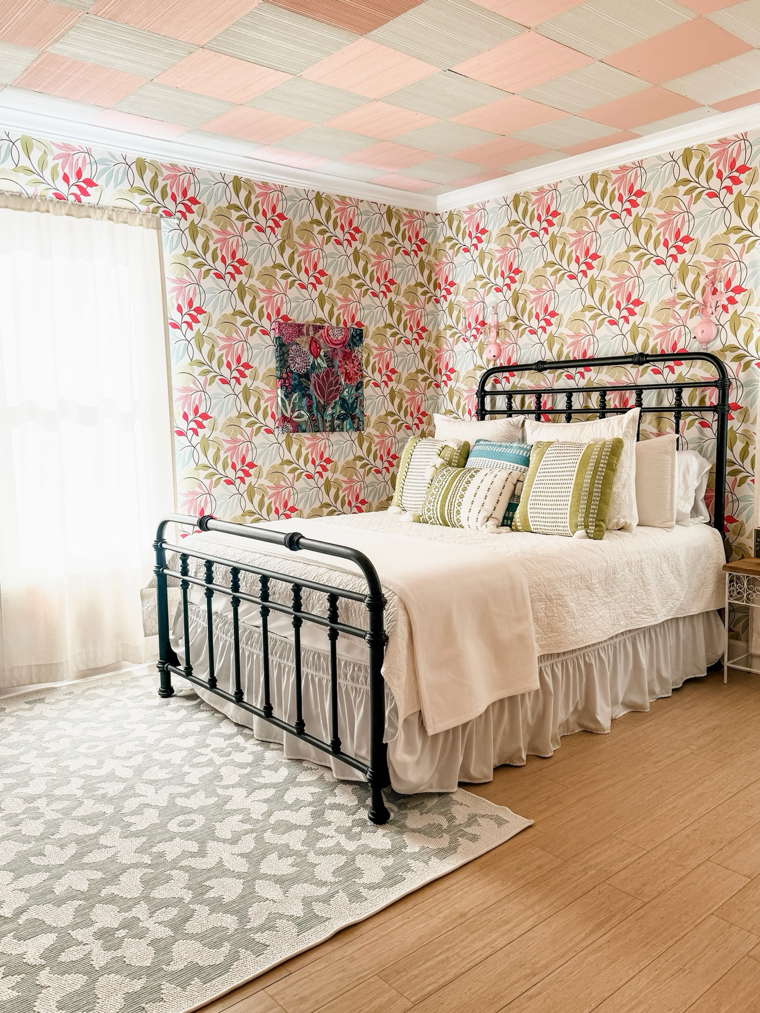 Bright bedroom inspo! 

Home decor, bedroom inspo, bright home, home inspo, wallpaper, home essentials, decorative home 

#LTKSeasonal #LTKOver40 #LTKHome