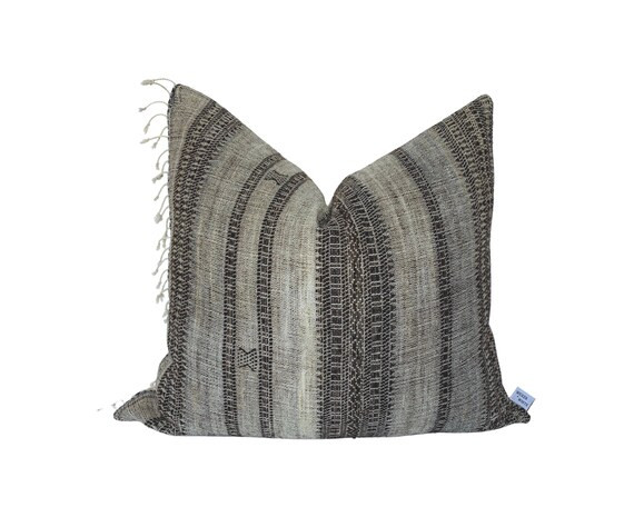 ARYA  Vintage Indian Wool Pillow Cover  Rustic Pillow  | Etsy | Etsy (US)