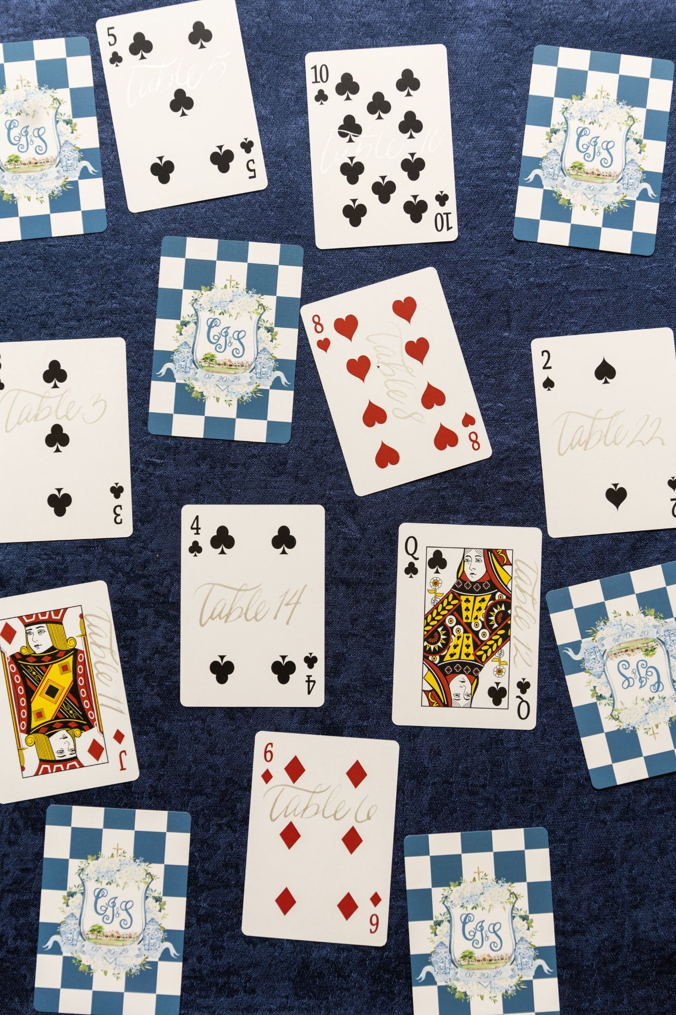 Custom deck of card idea for your wedding ♣️♥️♠️

#LTKWedding #LTKStyleTip #LTKFindsUnder50