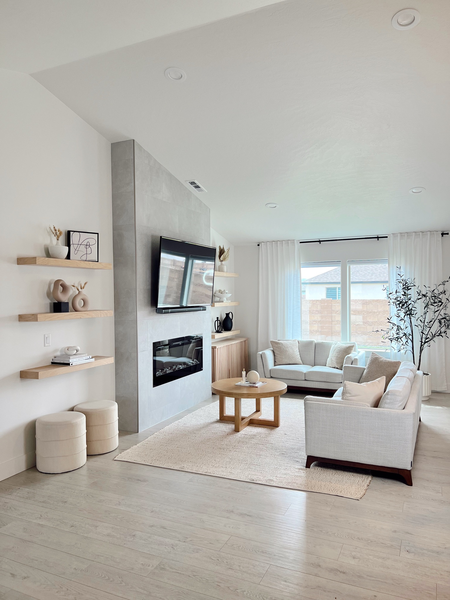 Jute rug 

#LTKxNSale #LTKsalealert #LTKhome