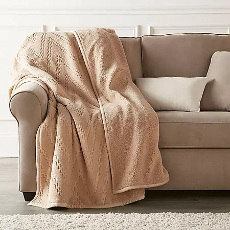 Member's Mark Oversized Cozy Throw (Assorted Colors) | Sam's Club