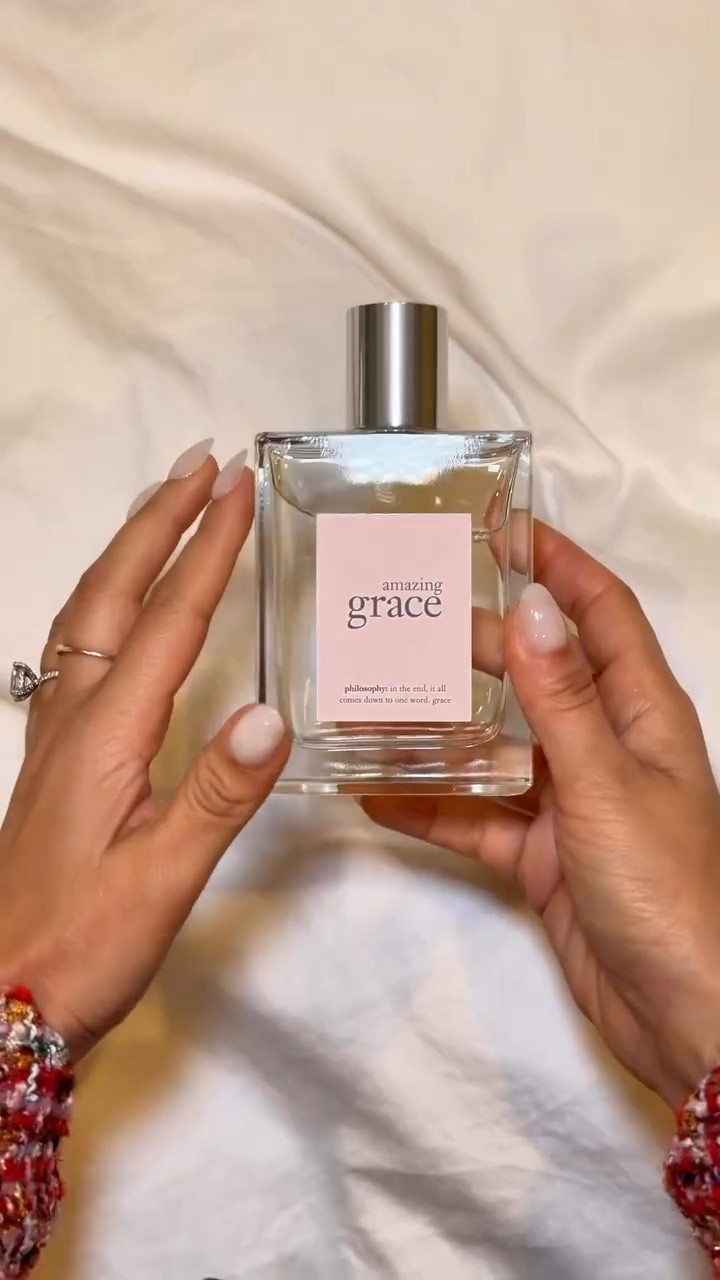 Light, clean, feminine, Amazing Grace Eau de Toilette is my new everyday go to!


#philosophy #amazinggrace #perfume #itgirl

#LTKgrwm #LTKGiftGuide #LTKmomlife