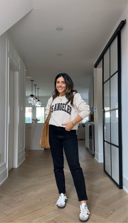 The stain on my jeans was a paid actor 🙃🙃 but really I am LIVING in my @everlane jeans and my @dynamiteclothing sweater 

You can find all links in my LTK and stories- psst all links for the entire 30 day series will be in my “30 day outfits” highlight. 
Jeans @everlane 
Sweater @dynamiteclothing 
Tote bag @mango 
 

#momstyle #outfitinspiration #outfitoftheday #stylediaries #momstyle #30smomstyle #over30style

#LTKSeasonal