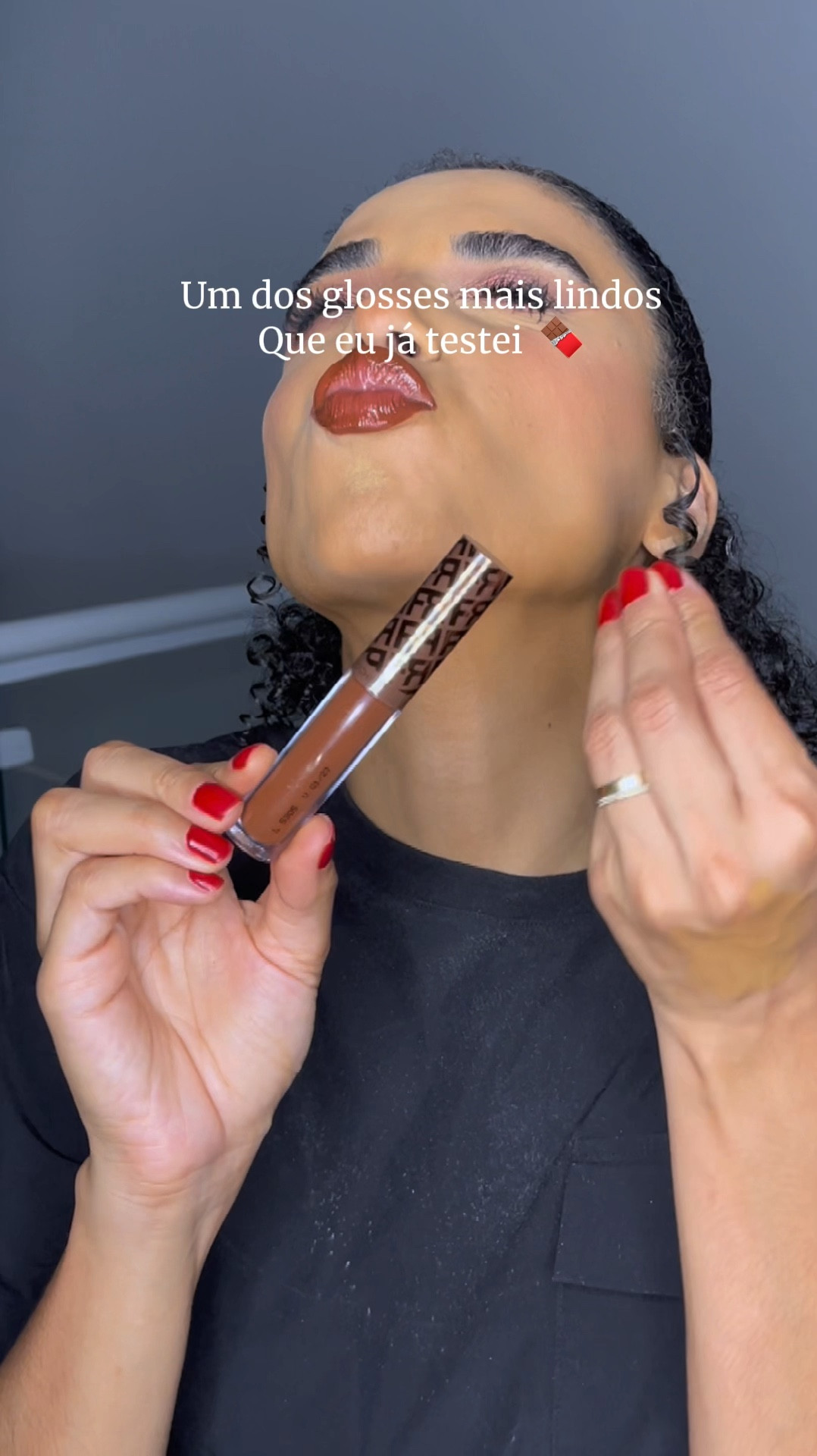 ESTOU APAIXONADA PELA COR E PELA TEXTURA, ele da uma leve ardida o que preenche as linhas dando sensação de aumento. Valeu a pena  

#LTKbrasil #LTKbeauty