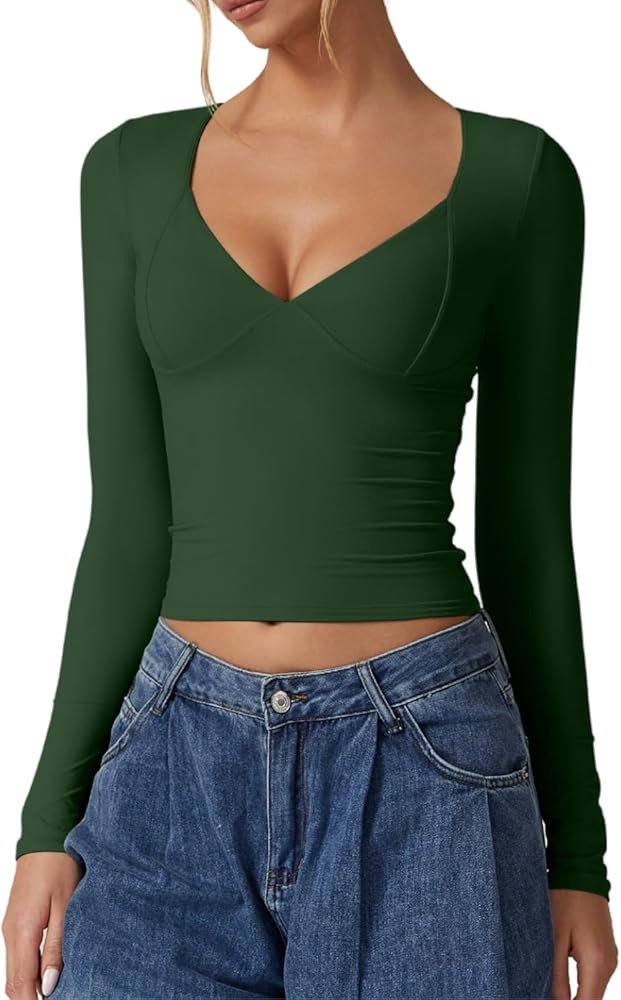 QINSEN Women's Long Sleeve V Neck T Shirts Double Lined Crop Top Seamed Cup Going Out Tops | Amazon (US)