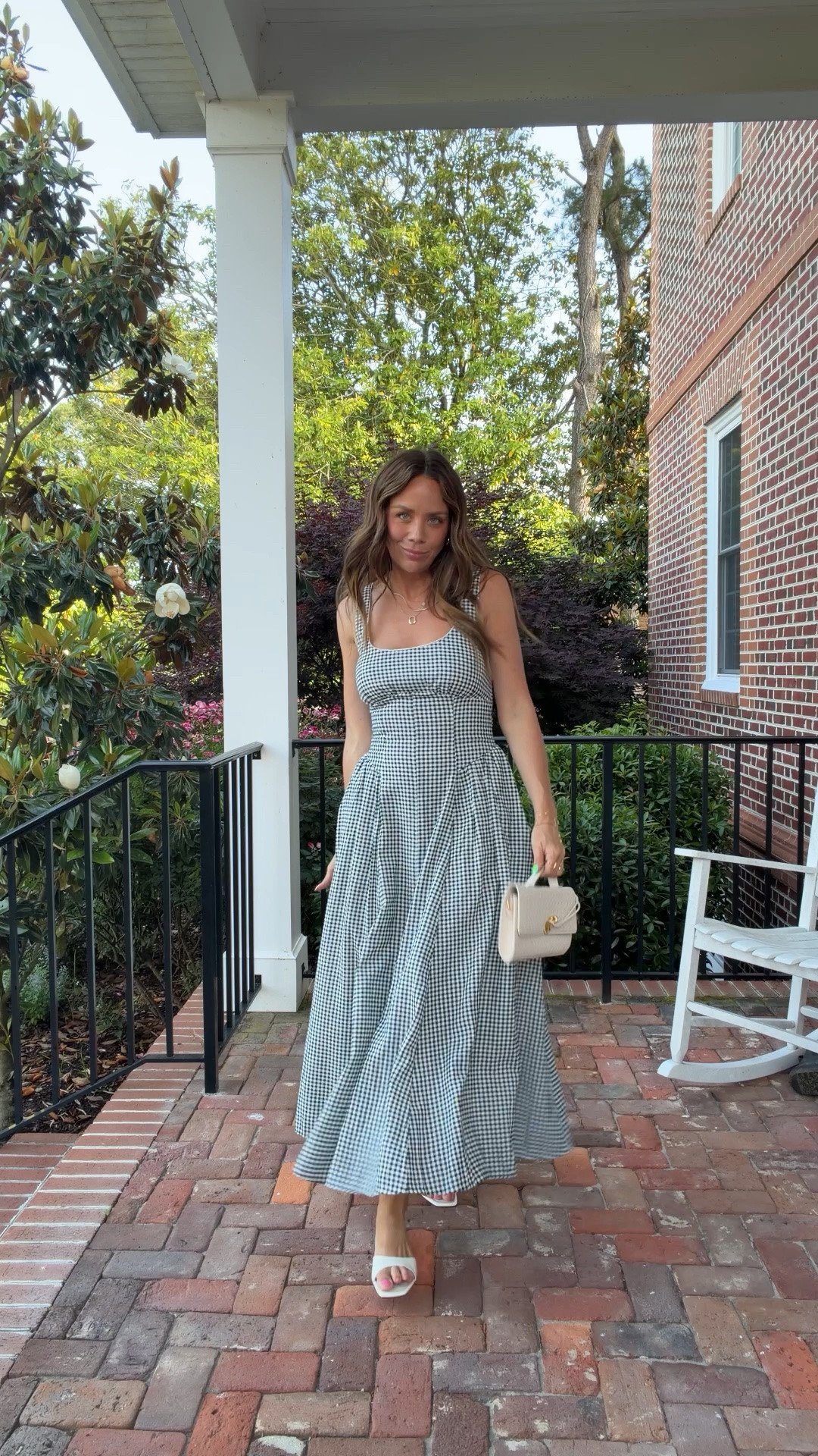AFKRISTINA for extra 15% off the 🆕 linen version of my fave dress this year!!! I’m in xs regular and I’m 5’3”. It is so flowy and comfy. 12/10 recommend!!

#LTKSaleAlert #LTKootd