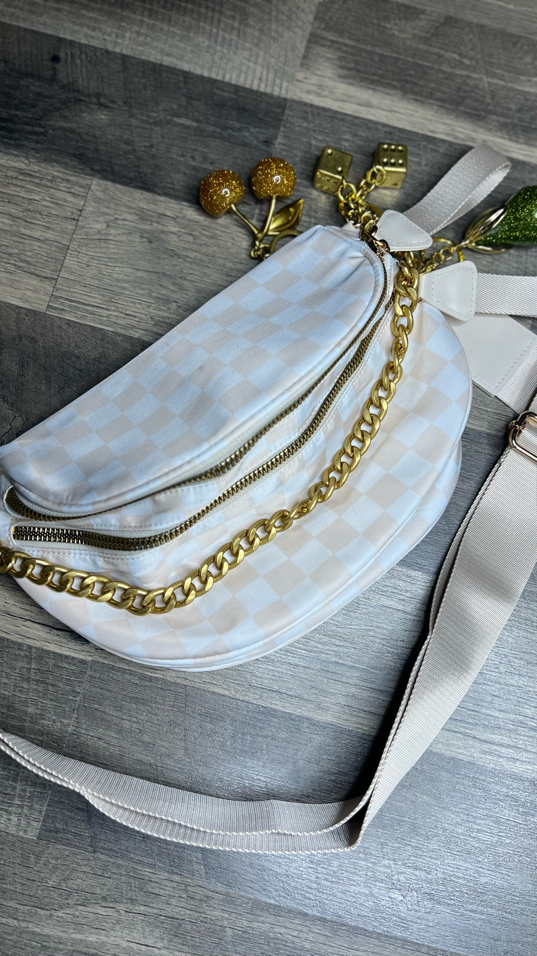 I’m obsessed with BUM BAG! 

#LTKFindsUnder50 #LTKActive #LTKGiftGuide