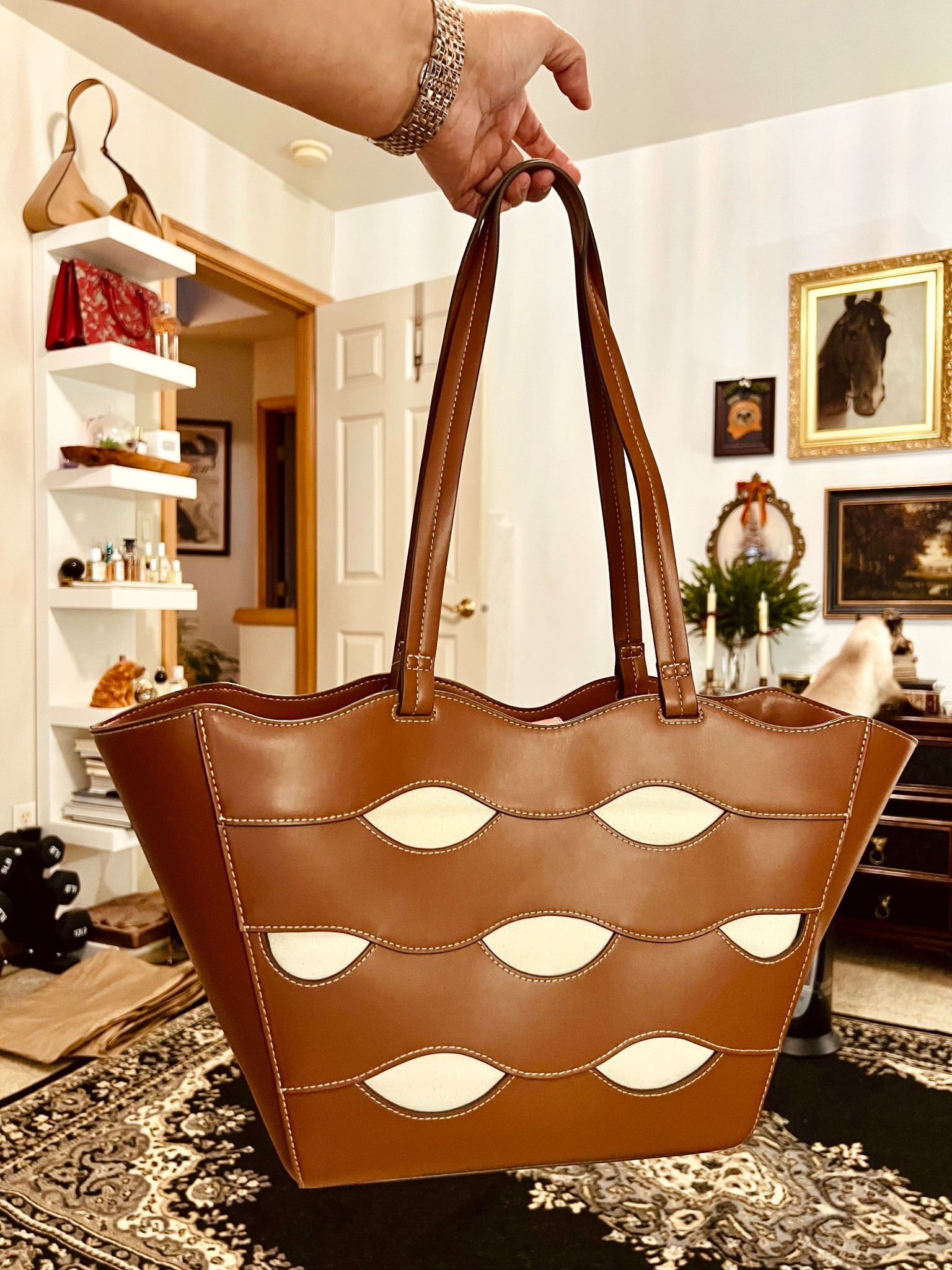 My go to tote bag for the warm seasons.  It’s Walmart guys.  Walmart.  So gorgeous and so well made!


#LTKPetite #LTKSeasonal #LTKMidsize