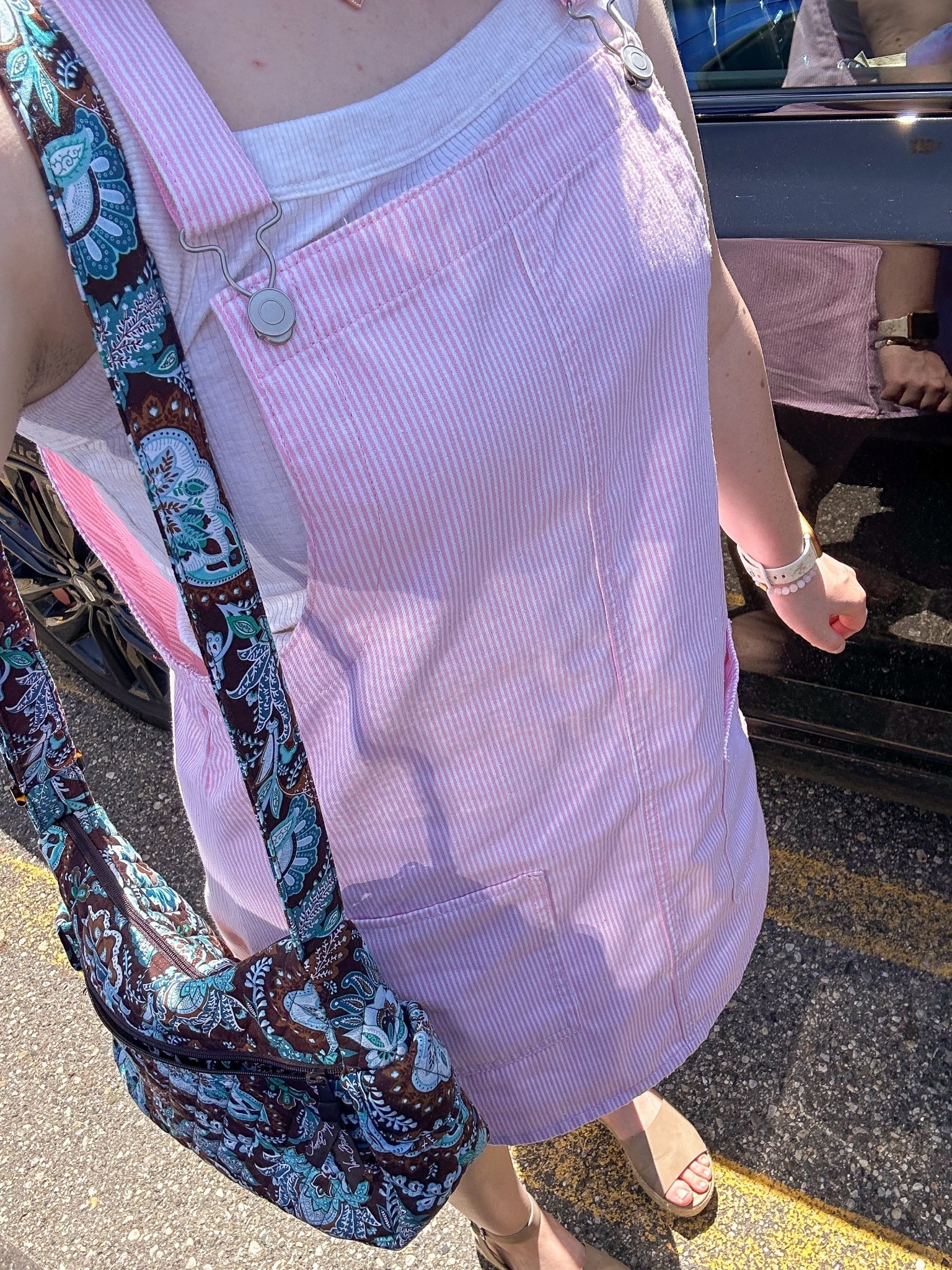 Overall dress - Altar’d state
Purse - Vera Bradley (Java blue)

The only thing I could tag was my tank top! 🙈

#softgirl #coastal #cottagecore

#LTKFindsUnder50 #LTKShoeCrush #LTKStyleTip
