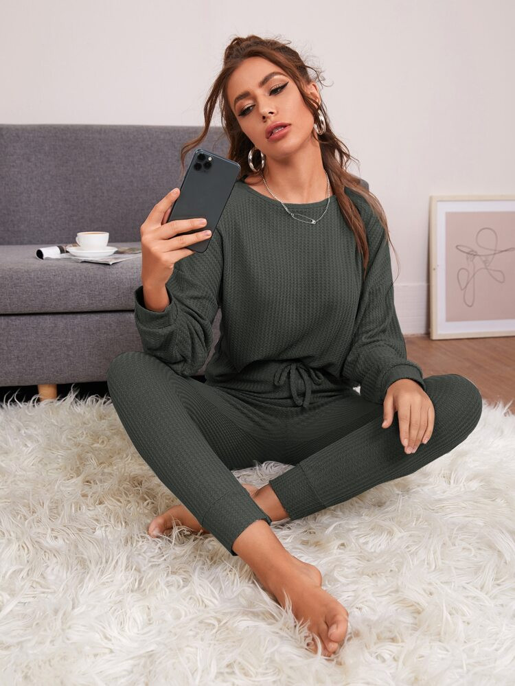 Drop Shoulder Waffle Knit Lounge Top | SHEIN