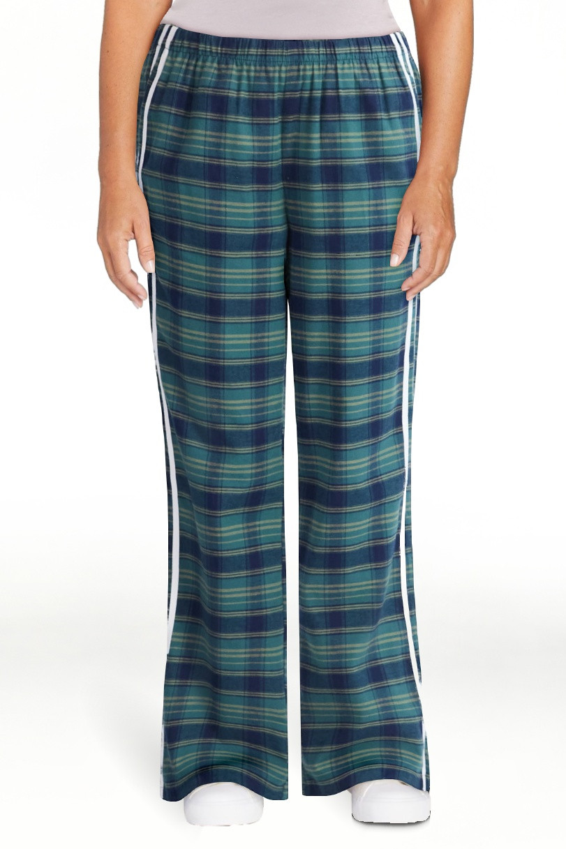 No Boundaries Cotton Boxer Pants with Side Stripes, 31'' Inseam, Women's | Walmart (US)