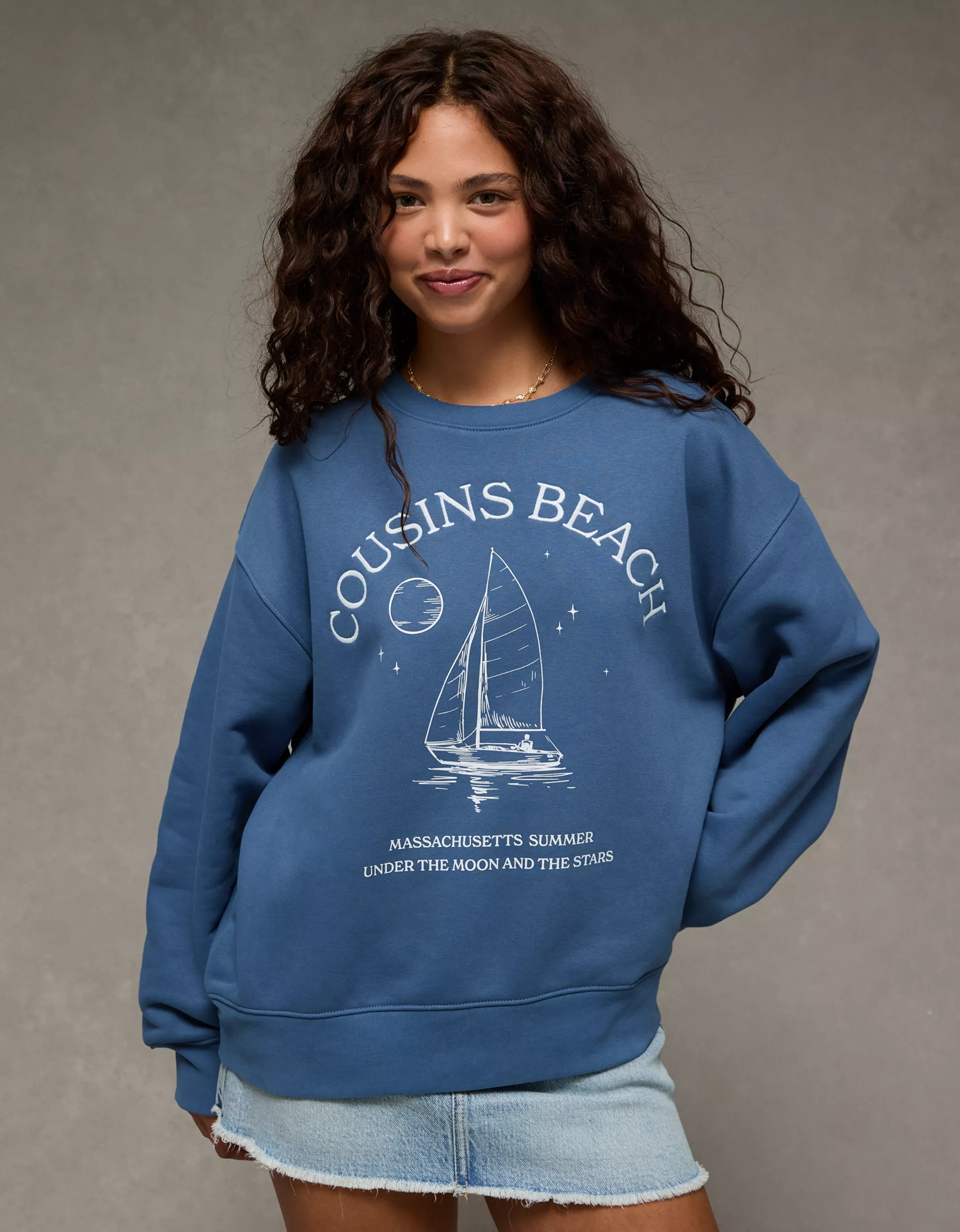 AE x The Summer I Turned Pretty Everyday Luxe Graphic Sweatshirt | American Eagle Outfitters (US & CA)