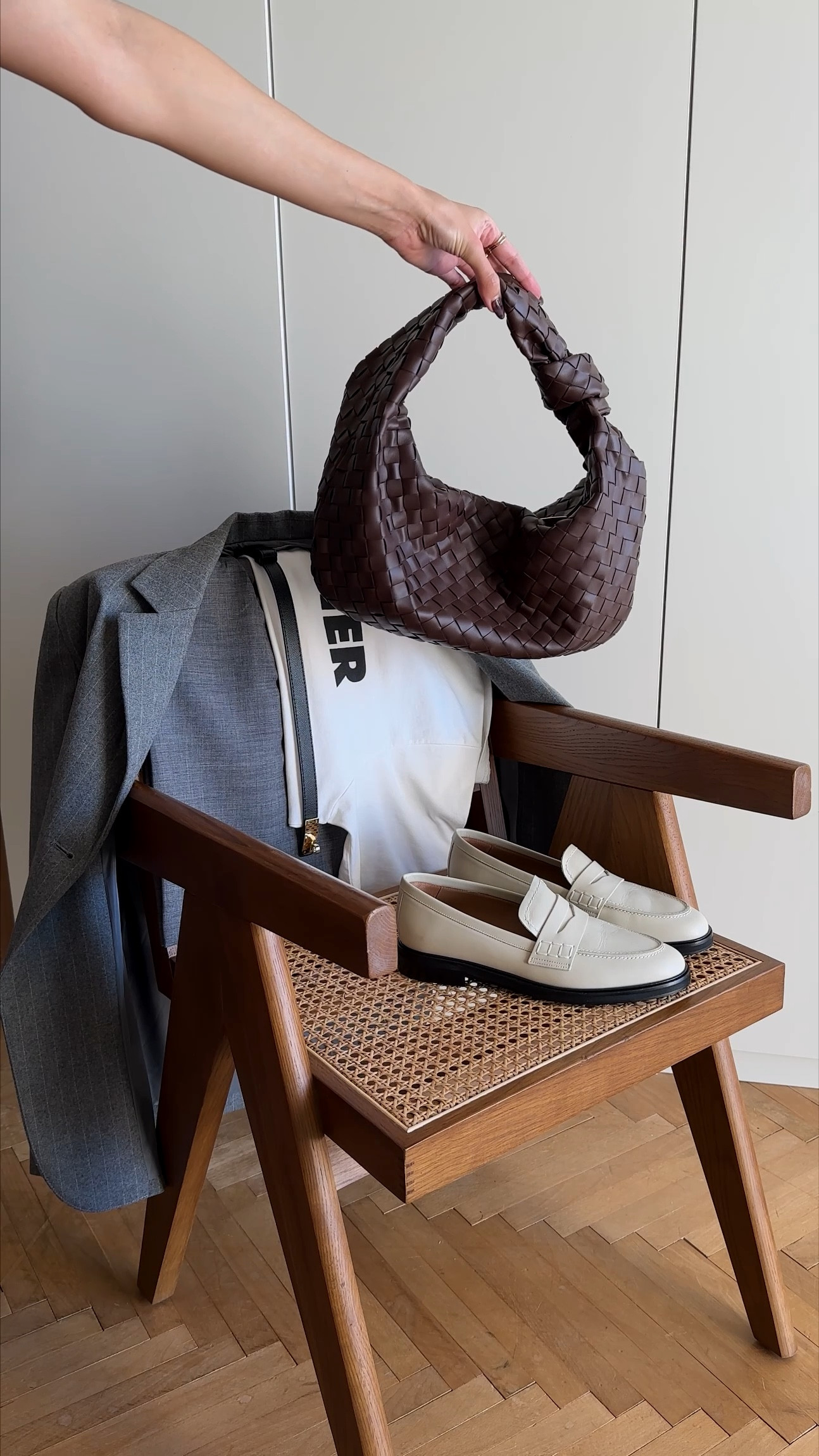 Cream loafers & bermuda shorts >> yay or nay? 🤎

#LTKstyletip #LTKworkwear #LTKeurope