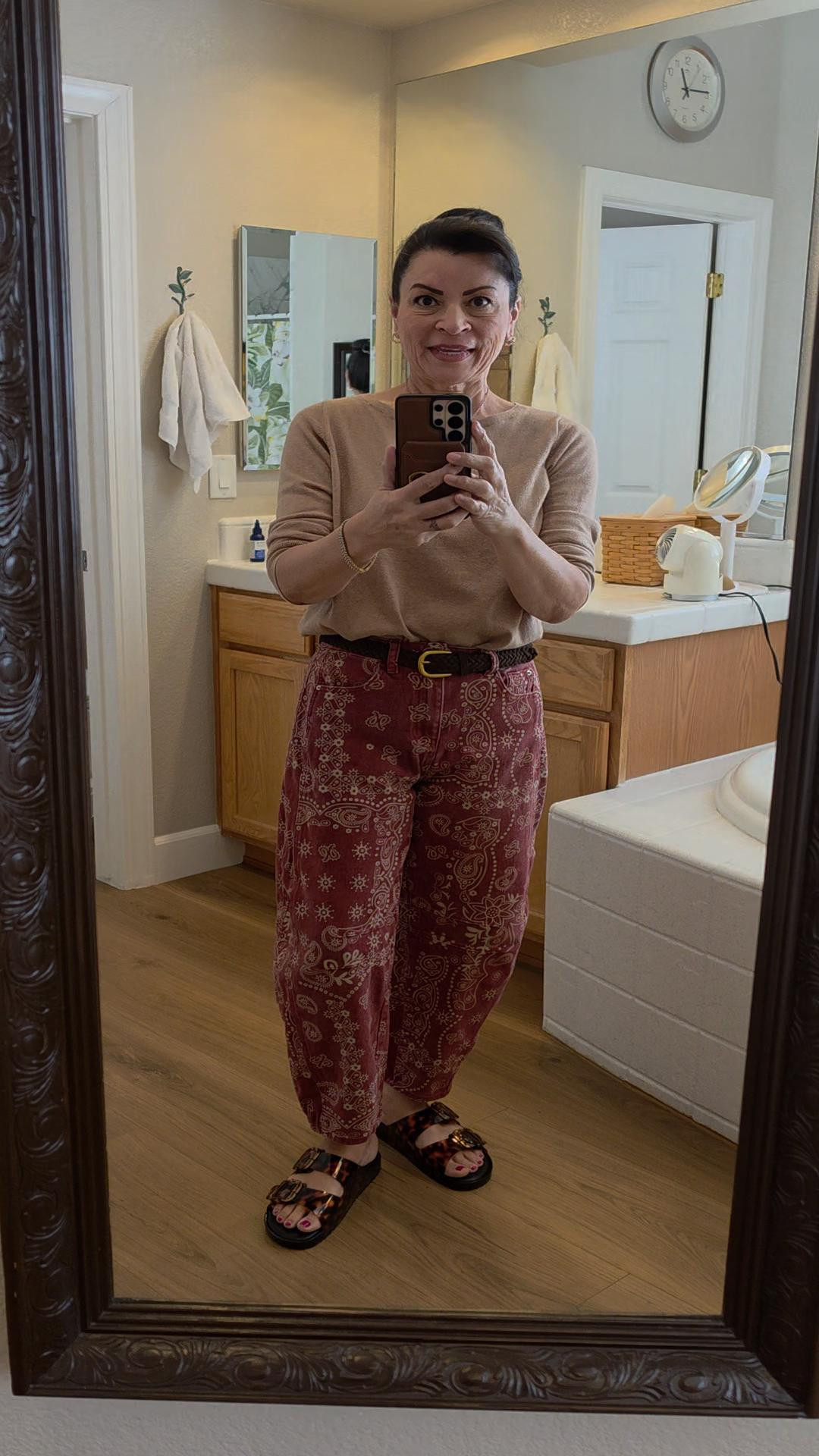 Outfit of the day💖 I love these pants, so current and stylish without going overboard. Check out these sandals too, sophisticated yet super comfy! All links in my ltk! 

#LTKMothersDay #LTKSaleAlert #LTKOver40