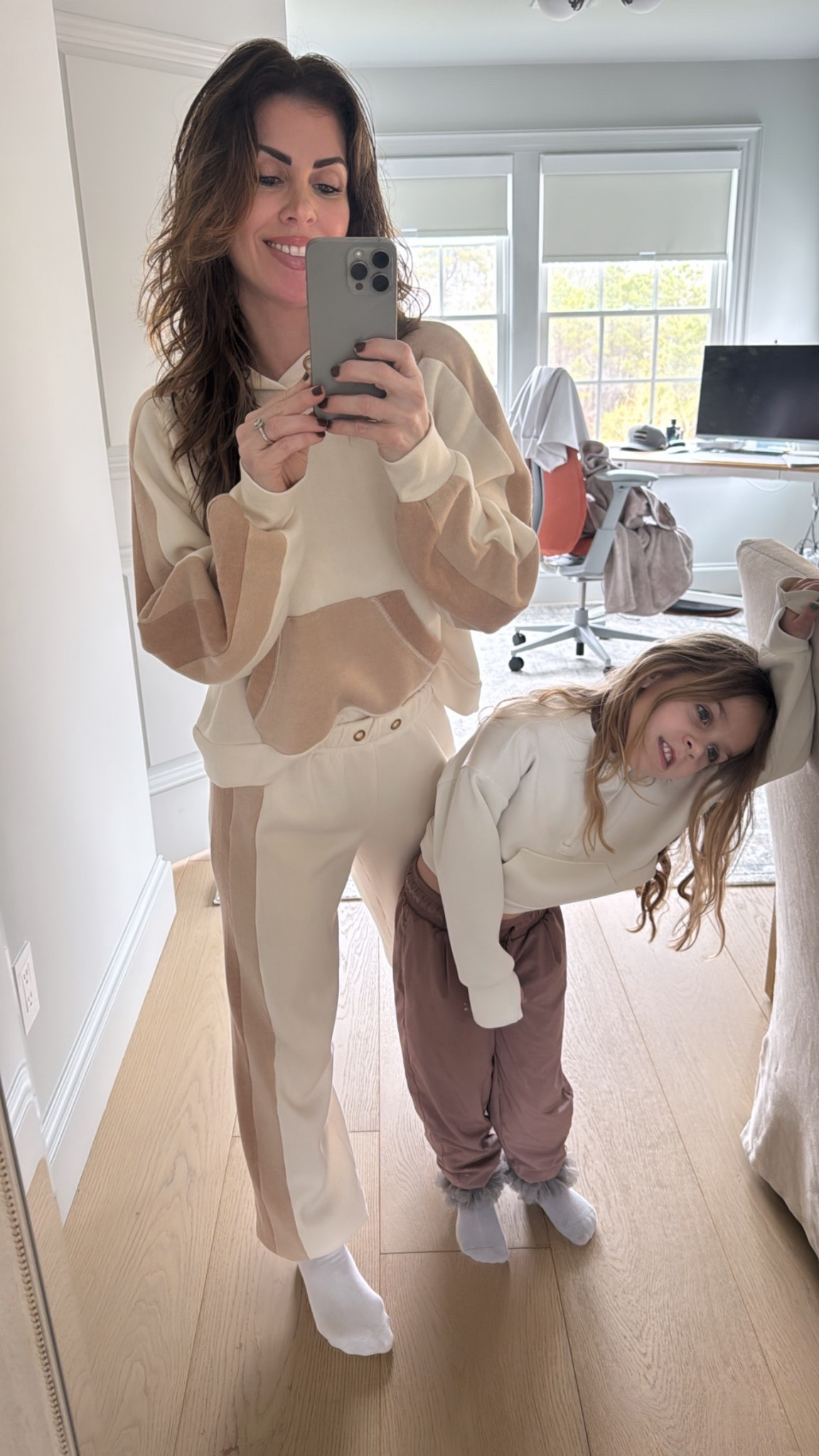 Obsesssssed with this set!! OOTD, spring fashion, spring outfit, cozy outfit.

#LTKSeasonal #LTKStyleTip #LTKFindsUnder100