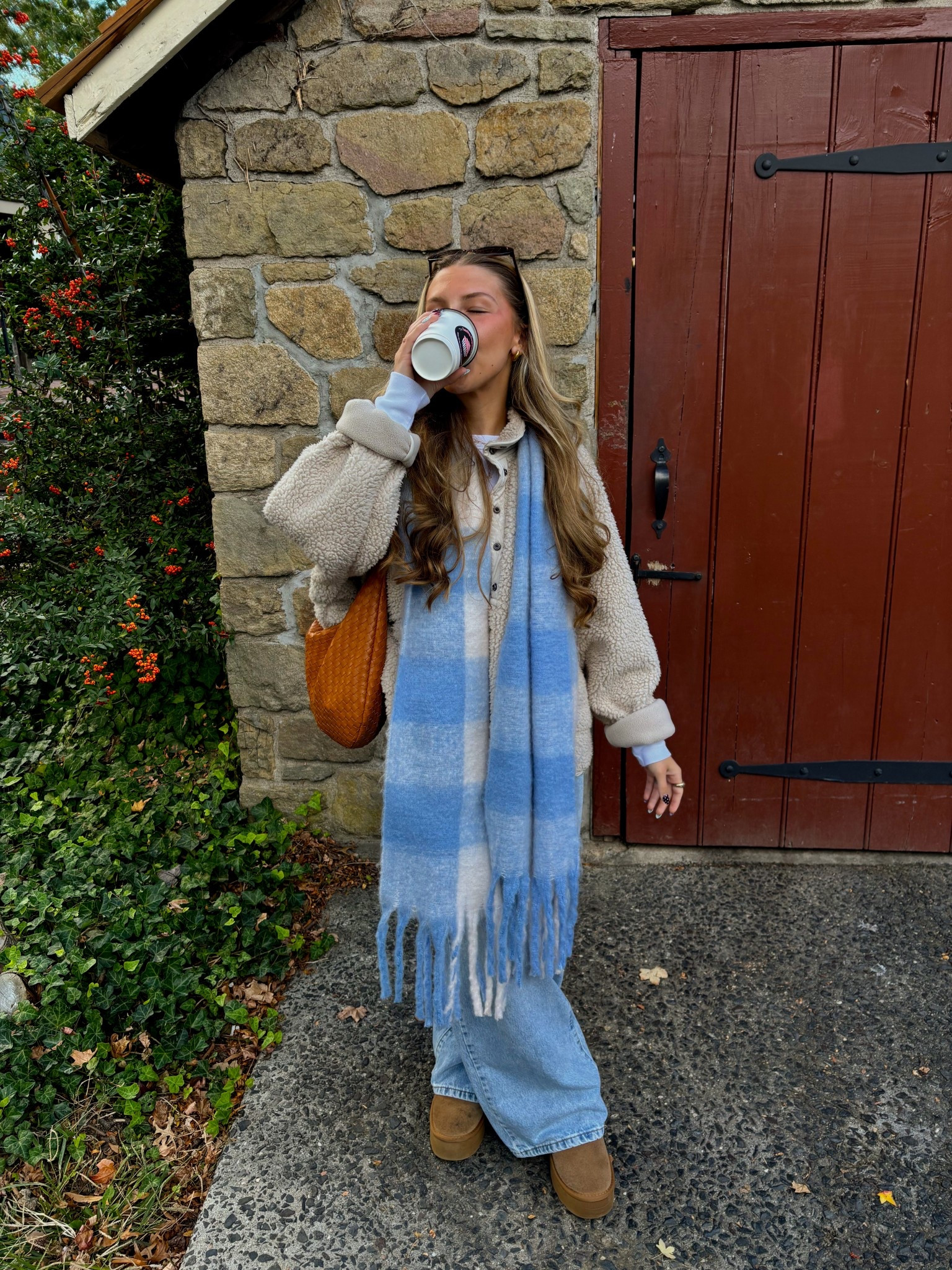 casual fall ootd 

#LTKSeasonal #LTKBump #LTKStyleTip