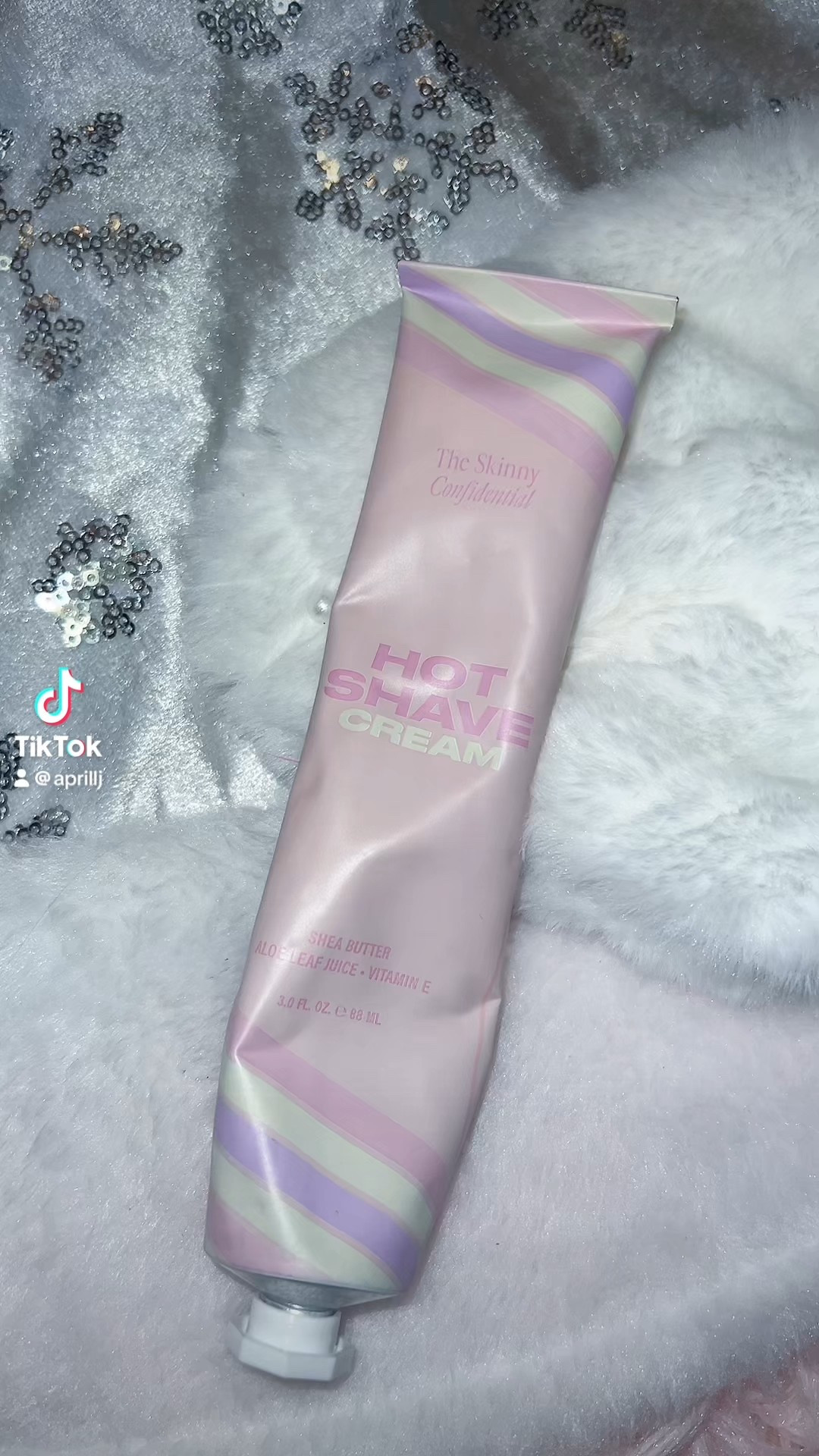 gift idea for the beauty lover! #ltkholiday

#LTKBeauty #LTKHoliday #LTKGiftGuide