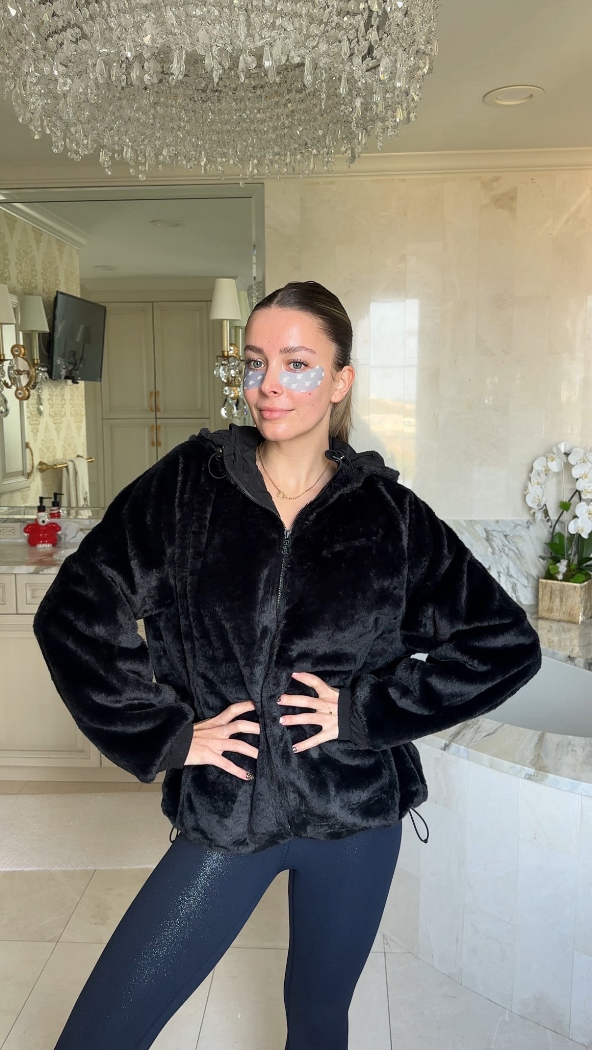 I don’t think I’ve ever seen a more perfect faux fur hoodie in my life !!! thank you for making this @lululemon i am absolutely obsessed and will be wearing this nonstop this winter #lululemoncreator #AD

#LTKfitnessgoals #LTKCyberWeek #LTKootd