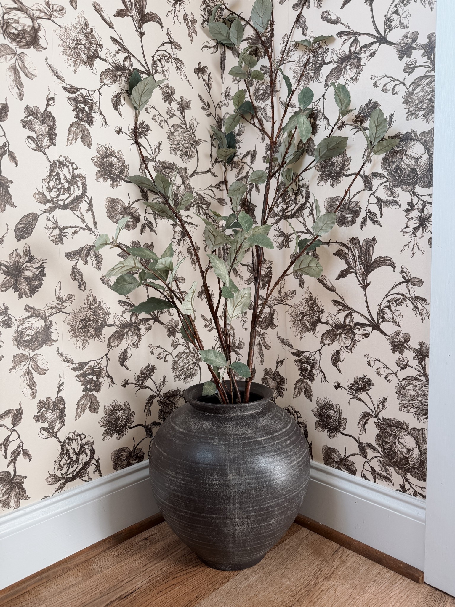 I switched out my stool with this vase & stem in our powder bathroom 🤎

#LTKU #LTKHome