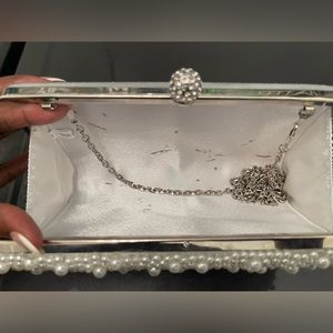 Mrs. Pearl Clutch | Poshmark