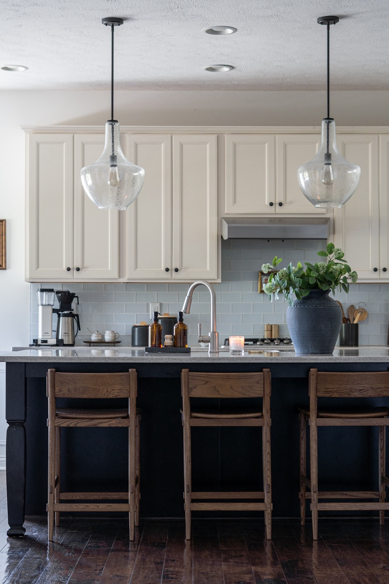 New solid oak kitchen counter stools 

#LTKHome