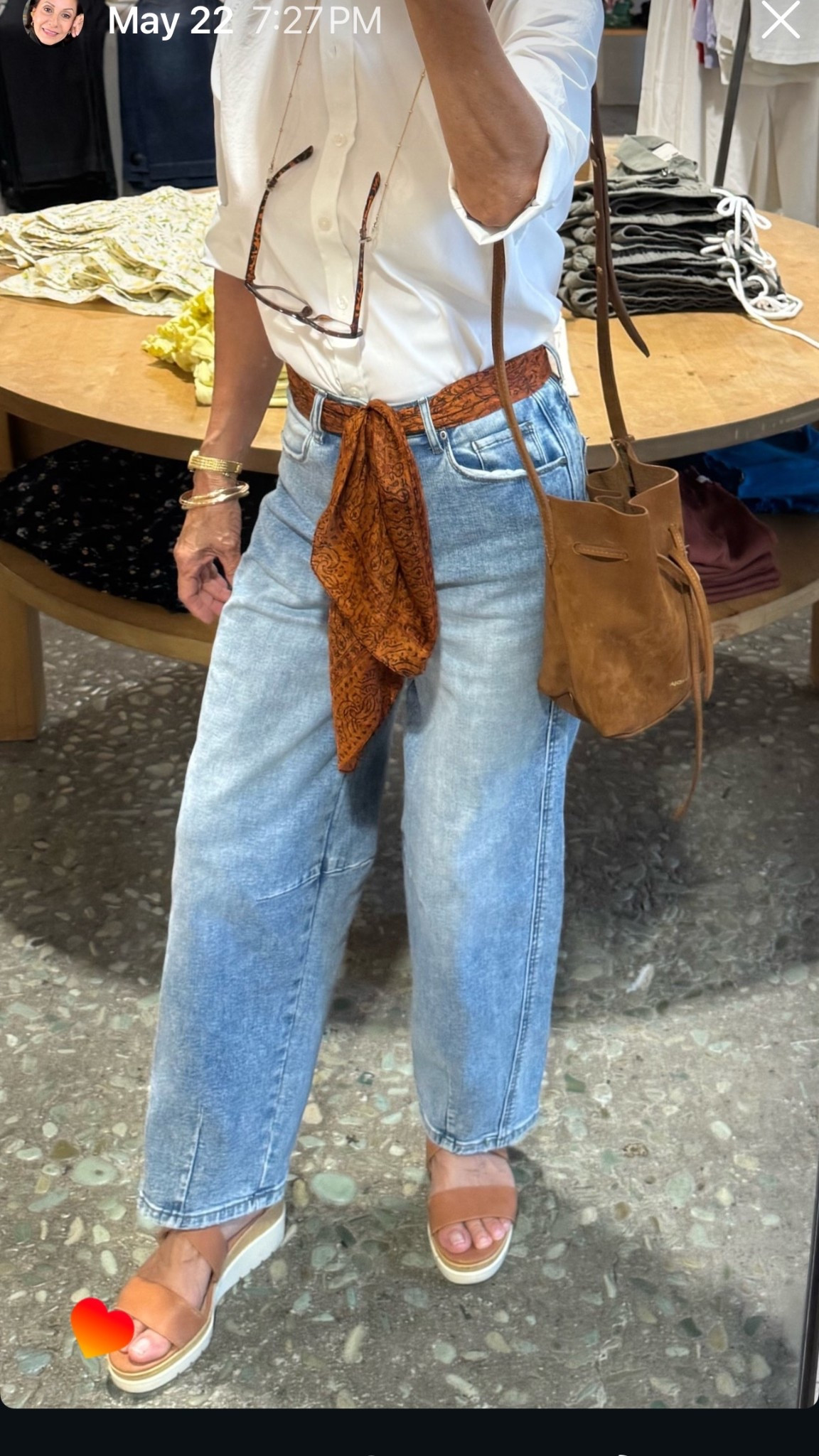 Casual outfit, weekend look. Light, relaxed and easy - these barrel jeans make a perfect casual weekend outfit.  Loving the fashionable accesories.


Macy’s Barrell jeans And Now This!

#LTKStyleTip #LTKFindsUnder50 #LTKTravel