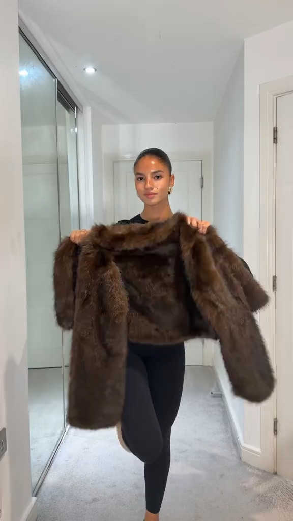 Fur coats 😍

#LTKFashionMonth #LTKautumn #LTKstyletip