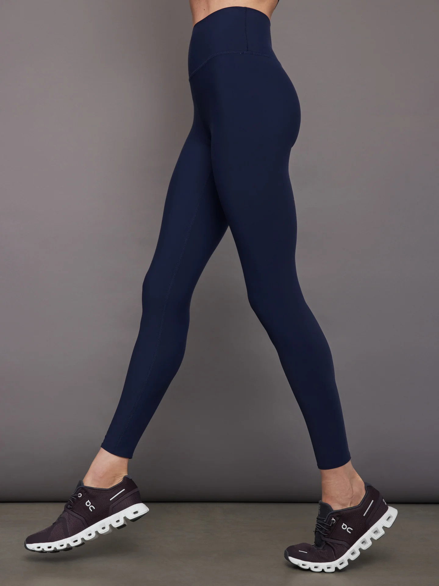 Carbon38 High Rise Legging In Melt - Navy Blazer - Size XS | Carbon38
