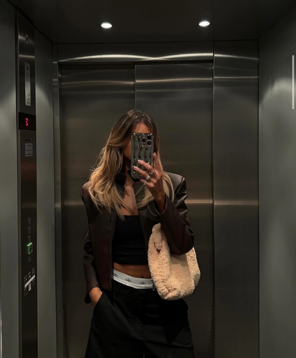 Elevator

#LTKeurope #LTKSeasonal #LTKstyletip