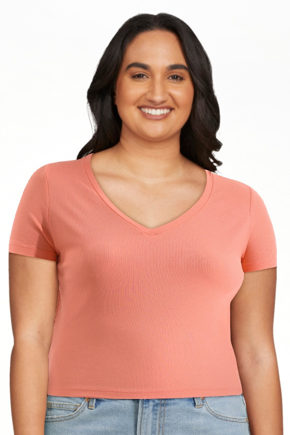 No Boundaries V Neck Crop Rib Tee with Short Sleeves, Women's | Walmart (US)