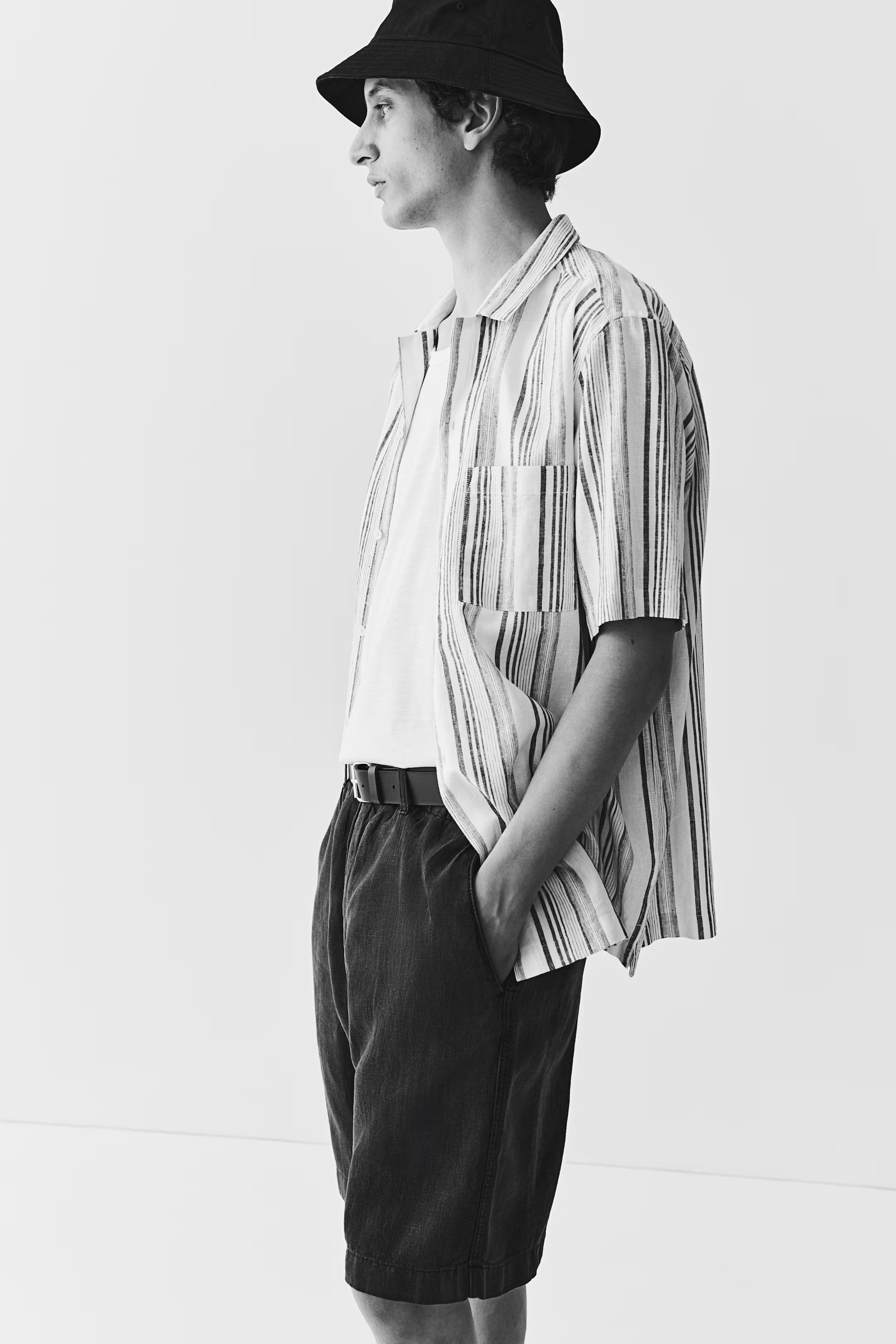Regular Fit Linen Shorts | H&M (US + CA)
