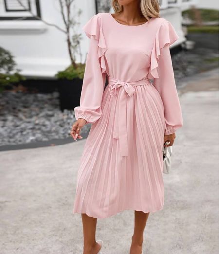 Perfect pink dresses

#pink #dress #womensfashion #style #womensclothing #pinkdress #affordableclothing #fashion #shein

#LTKsalealert #LTKunder50 #LTKstyletip