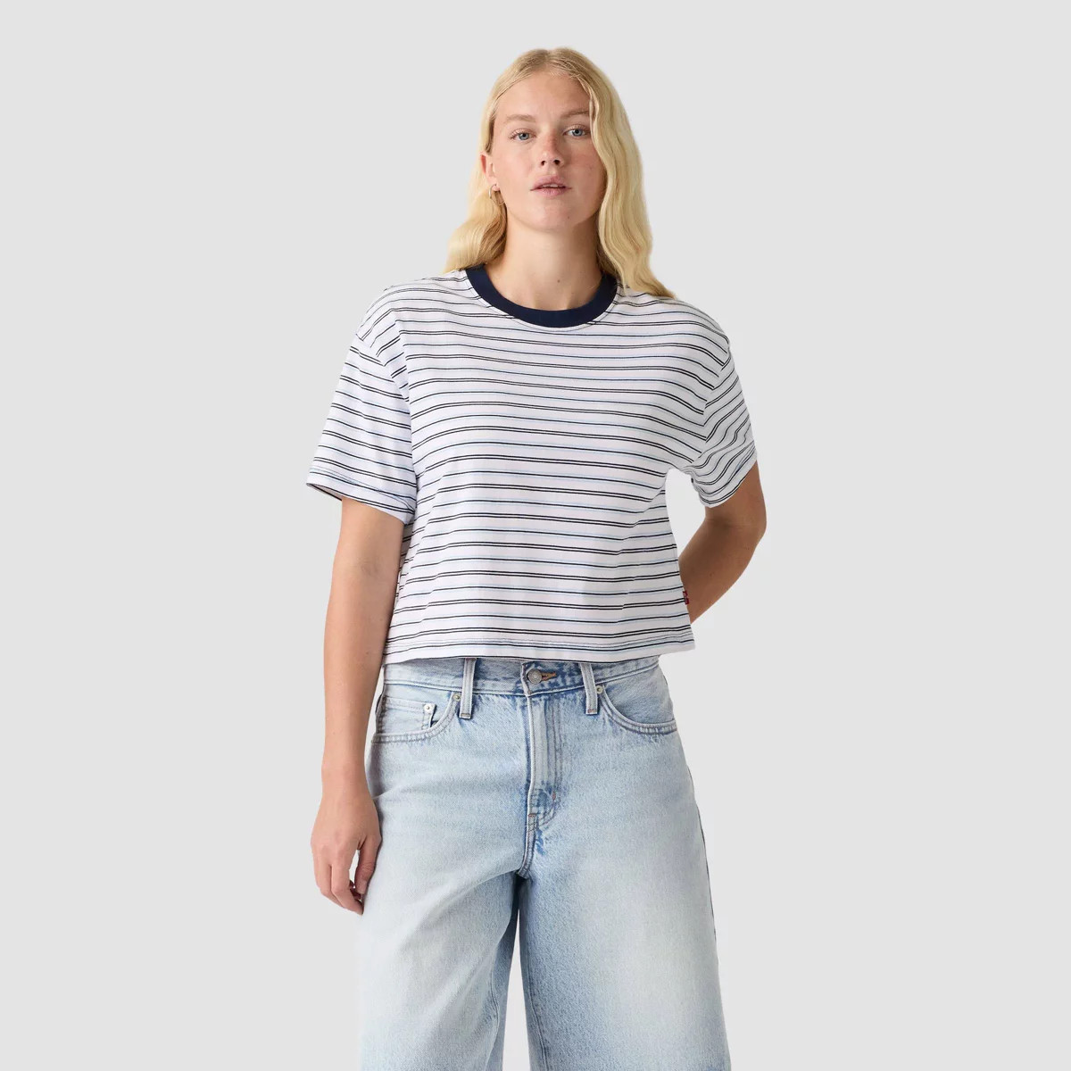 Levi's\u00ae Women's Shirts Cropped Anyday Tee - Blue Stripe XS | Target