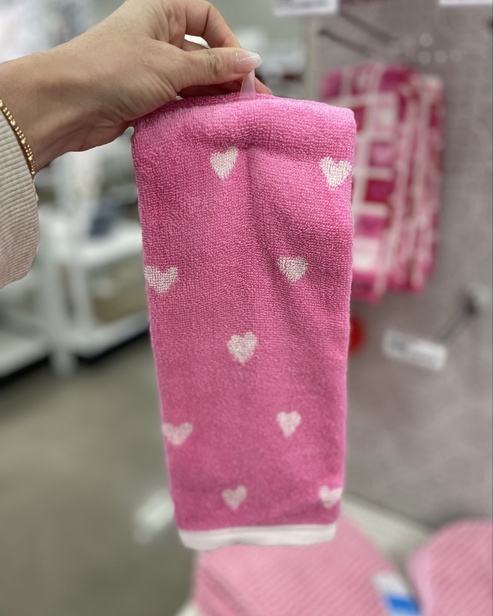 Valentines bathroom decor starting at $5

#LTKSeasonal #LTKFindsUnder50 #LTKHome