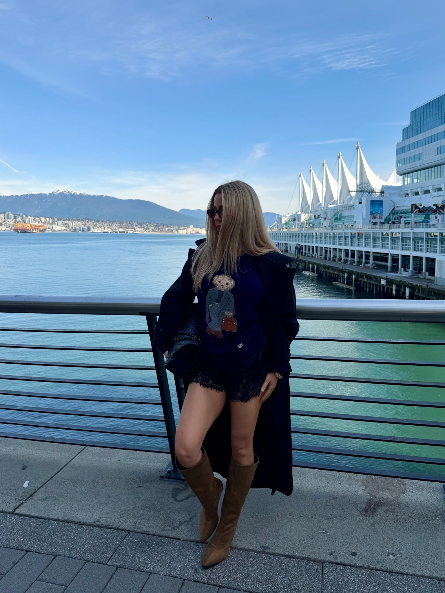Ootd for lunch ❤️